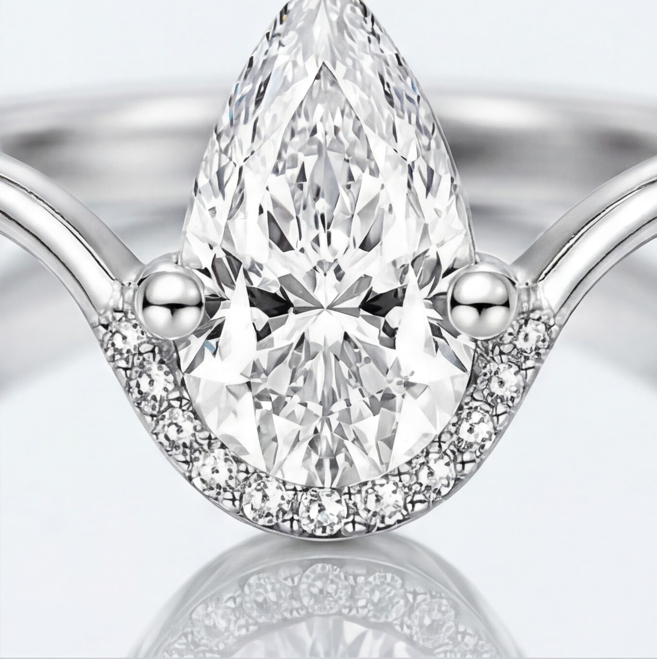Serafina Seraphine Pear